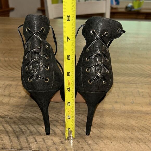 NWT Nine West ankle tie heels size 5.5 - Picture 2 of 8